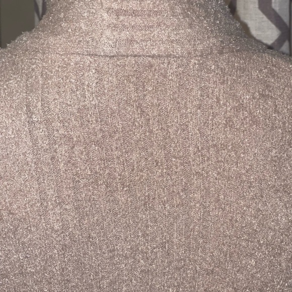 Barefoot Dreams Cardigan - Picture 5 of 8